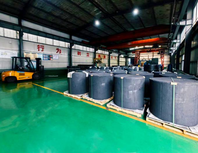 Высокочистый графитовый блок с большим размером для электрода EDM 18