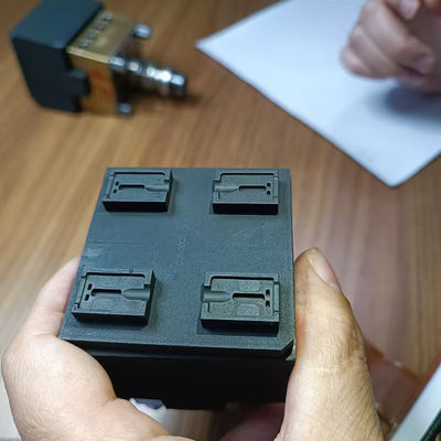 1.82 Стержни из графита с плотностью и изостатический блок из графита для синтерации саггера и плавки кризибилов